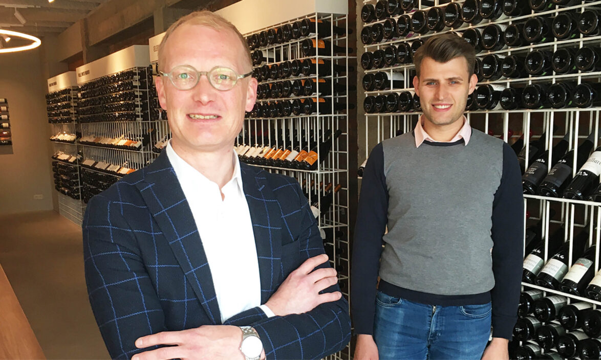 Deux grands sommeliers ouvrent un magasin de découverte du vin à Bruges