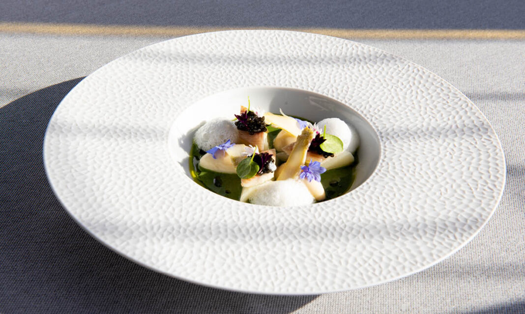 Oosterschelde-paling & Oscietra-kaviaar – prei – daslook – asperge